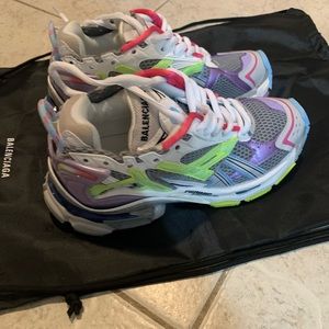Women’s Balenciaga sneakers